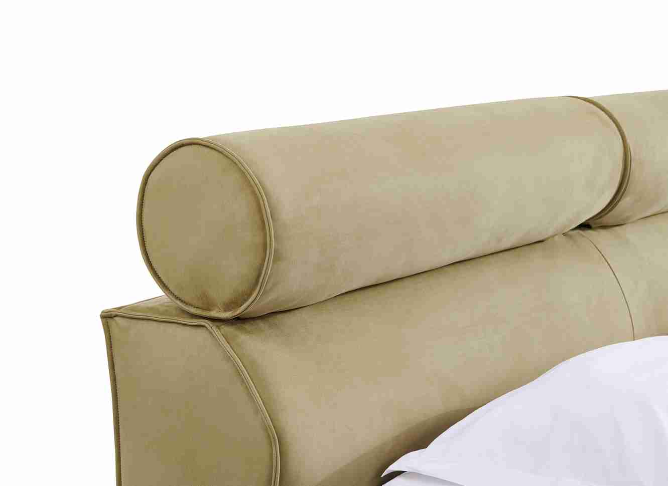 Lit avec tête de lit boudinée, alliant confort et design moderne. Idéal pour créer une ambiance chaleureuse et accueillante dans votre chambre.