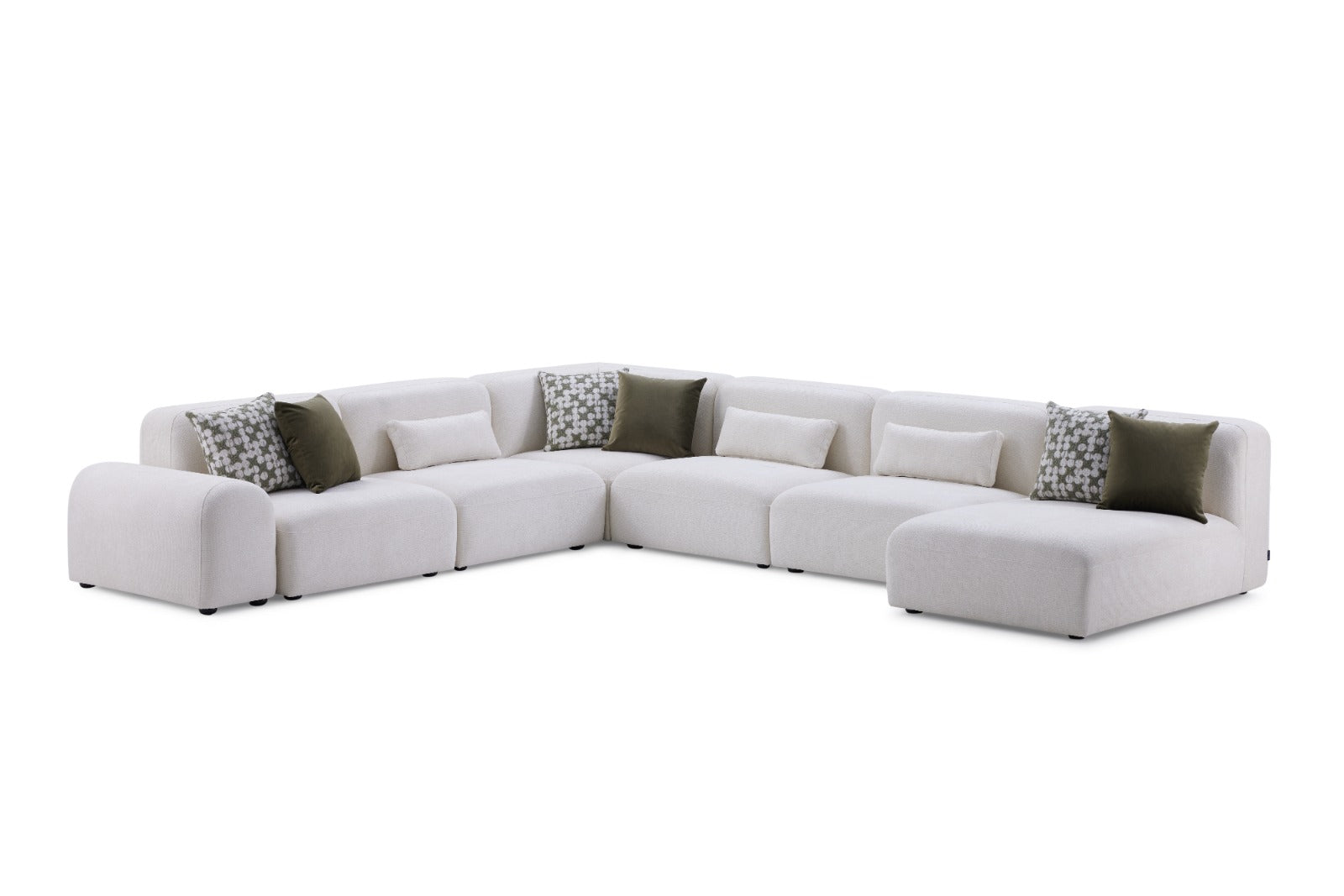 Canapé d’angle modulable moderne en tissu beige avec coussins décoratifs, design contemporain et assise confortable pour salon élégant.