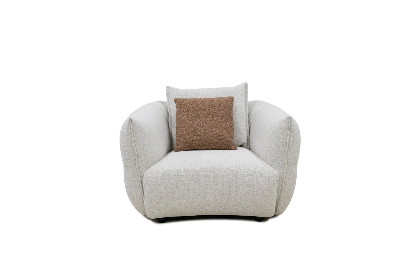 Ensemble de salon moderne composé d'un canapé 3 places, d'une méridienne et d'un fauteuil au design contemporain avec lignes arrondies et assises confortables.