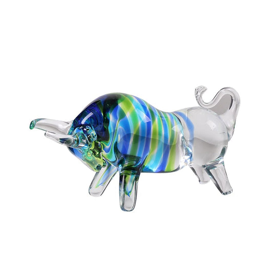 Sculpture taureau en verre soufflé bleu et vert sur base effet marbre noir, décoration moderne élégante